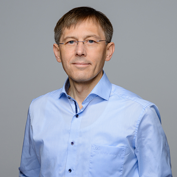 Assoz. Univ.-Prof. Dr. theol. János Vik